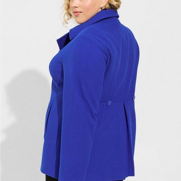 Elegant Electric Blue Women's Torrid Size 6 Pea Coat NWOT - Picture 3 of 11